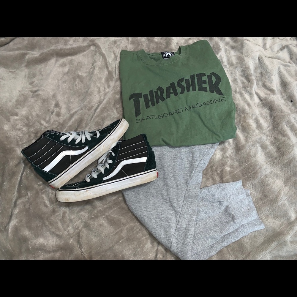 thrasher shirt size medium!!